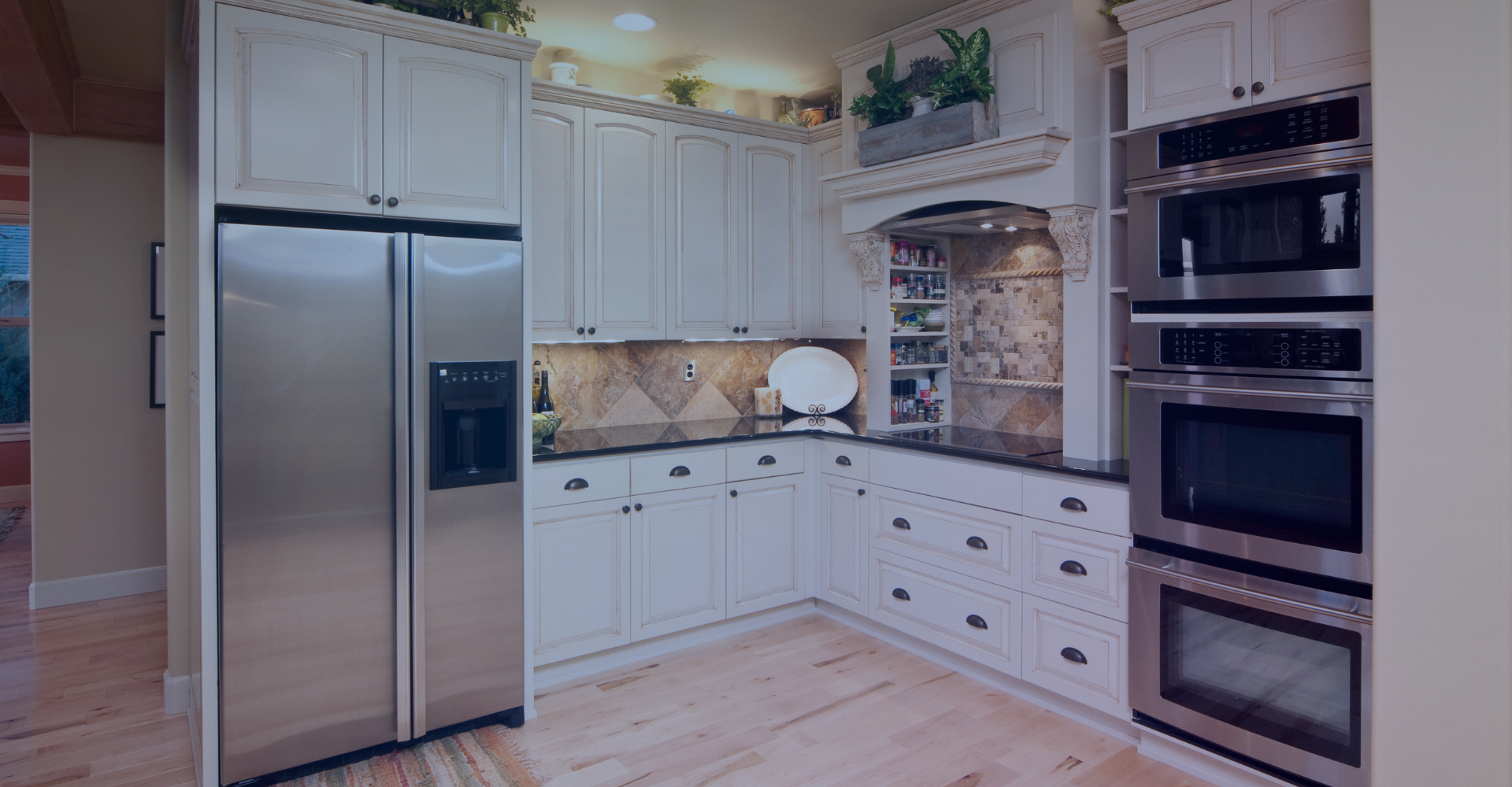 Modern Kitchen with Stainless Steel Appliances